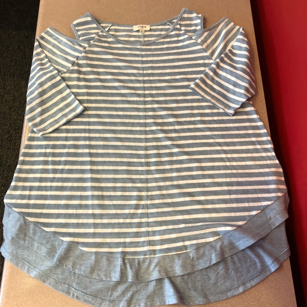 Cold shoulder top